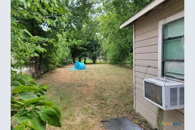 203 Veterans Avenue #A, Copperas Cove, TX 76522 - Photo 2