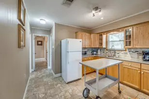 1660 McIver Rd, Canyon Lake, TX 78133 - Photo 12