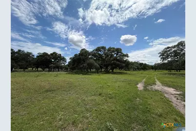 209 Rice Road, Yoakum, TX 77995 - Photo 12
