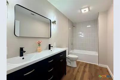 209 Rice Road, Yoakum, TX 77995 - Photo 28