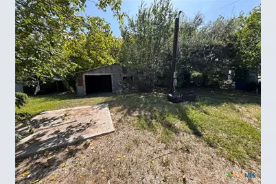 509 S Ann Street, Port Lavaca, TX 77979 - Photo 10