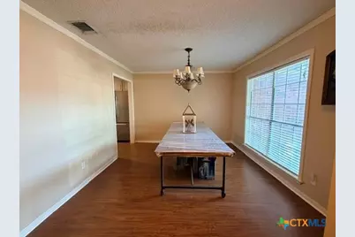 104 Hamlet Court, Victoria, TX 77901 - Photo 8