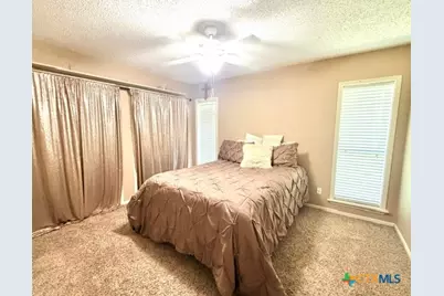 104 Hamlet Court, Victoria, TX 77901 - Photo 12