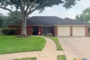 104 Hamlet Ct, Victoria, TX 77901 - Photo 1