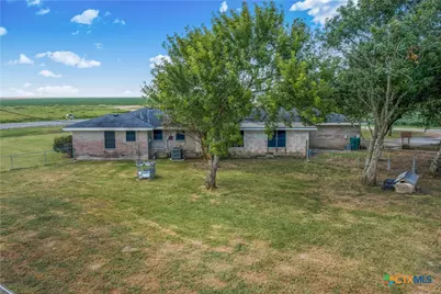 39 Woods Road, Port Lavaca, TX 77979 - Photo 4