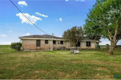 39 Woods Road, Port Lavaca, TX 77979 - Photo 8