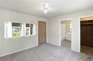 1007 S 51st St, Temple, TX 76504 - Photo 18