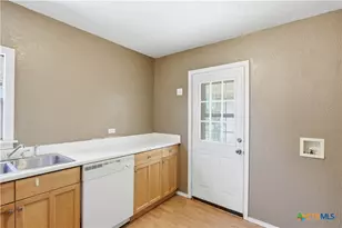 1007 S 51st St, Temple, TX 76504 - Photo 12