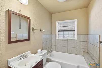 1007 S 51st Street, Temple, TX 76504 - Photo 14