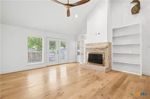 1234 Bluff Creek Cir, New Braunfels, TX 78130 - Photo 18