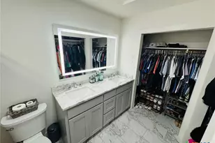 1234 Bluff Creek Cir, New Braunfels, TX 78130 - Photo 6