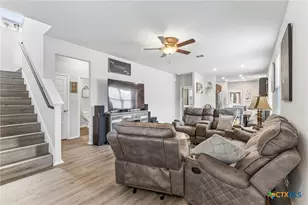 9314 Graze Br, San Antonio, TX 78211 - Photo 8