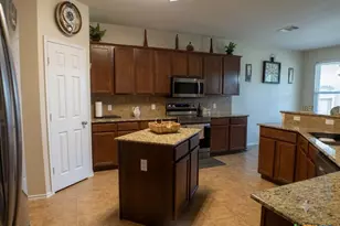 803 Snow Bird Dr, Harker Heights, TX 76548 - Photo 8