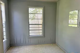 1503 Lova Dr, Victoria, TX 77901 - Photo 6