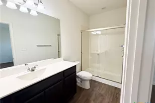 360 Bell Rings Dr, Jarrell, TX 76537 - Photo 4