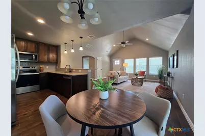 1071 Skyline Drive, Canyon Lake, TX 78133 - Photo 6