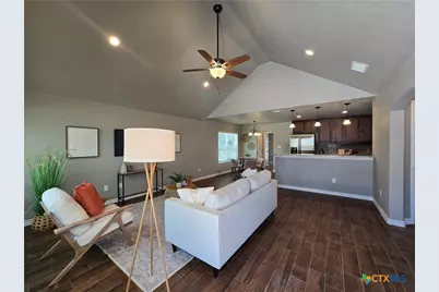 1071 Skyline Drive, Canyon Lake, TX 78133 - Photo 4