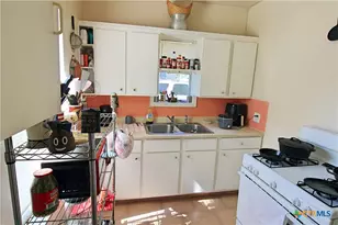 1503 N 7th St, Temple, TX 76501 - Photo 18