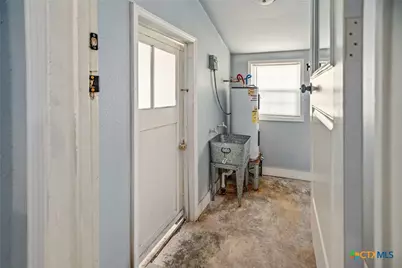 1610 E Rosebud Avenue, Victoria, TX 77901 - Photo 10