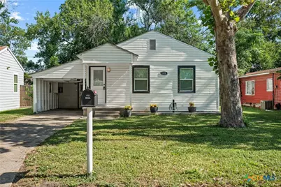 1610 E Rosebud Avenue, Victoria, TX 77901 - Photo 2