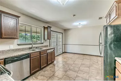 7273 Woodlake Circle, Belton, TX 76513 - Photo 6