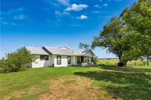 2520 Co Rd 232, Gonzales, TX 78629 - Photo 36