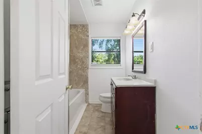 901 Barbara Drive, San Marcos, TX 78666 - Photo 8