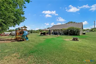 101 Brown Dr, Eddy, TX 76524 - Photo 30
