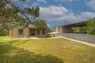1100 Yaupon Dr, Fischer, TX 78623 - Photo 1
