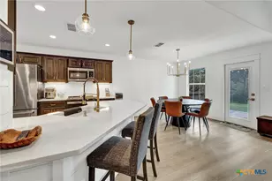 1100 Yaupon Dr, Fischer, TX 78623 - Photo 14