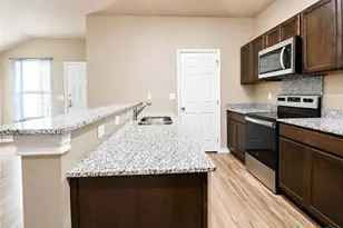 1204 N 18th St, Killeen, TX 76541 - Photo 8