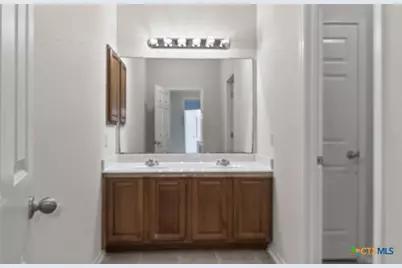 315 Big Hawk, New Braunfels, TX 78130 - Photo 28
