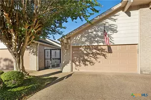10900 Crown Colony Dr, Austin, TX 78747 - Photo 8