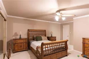 10900 Crown Colony Dr, Austin, TX 78747 - Photo 8