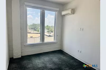 217 S River Street #200, Seguin, TX 78155 - Photo 8