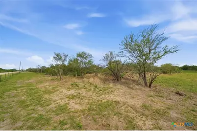 62 D Machicek Rd, Goliad, TX 77963 - Photo 10