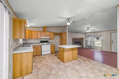 788 Goliad North, Goliad, TX 77963 - Photo 6