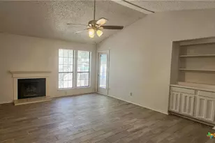 1202 Thorpe Ln, San Marcos, TX 78666 - Photo 2