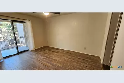 1202 Thorpe Lane #614, San Marcos, TX 78666 - Photo 4