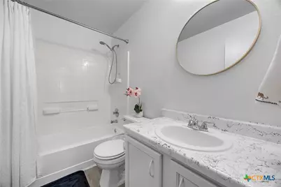 8710 Davis Oaks Trail, Austin, TX 78748 - Photo 16