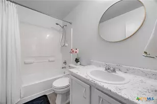 8710 Davis Oaks Trail, Austin, TX 78748 - Photo 16