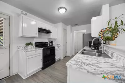 8710 Davis Oaks Trail, Austin, TX 78748 - Photo 6