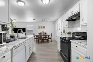 8710 Davis Oaks Trail, Austin, TX 78748 - Photo 8