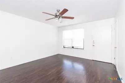 142 Wolf Road #D, Copperas Cove, TX 76522 - Photo 4