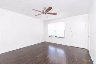 142 Wolf Rd, Copperas Cove, TX 76522 - Photo 4