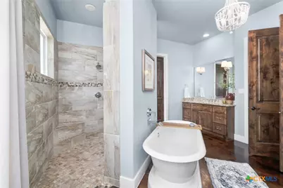 131 Entre Rios Boulevard, New Braunfels, TX 78132 - Photo 20