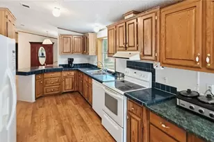 310 Co Rd 92, Purmela, TX 76566 - Photo 8