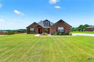 3142 Fish Pond Dr, Copperas Cove, TX 76522 - Photo 2