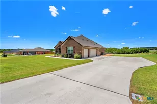 3142 Fish Pond Dr, Copperas Cove, TX 76522 - Photo 4