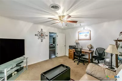 307 E 20th Avenue, Belton, TX 76513 - Photo 10